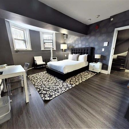 Lower Level Studios In Hip Bay Village Boston Exterior foto